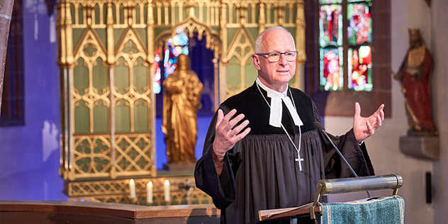 Dekan Klaus Stiegler predigt beim Jubiläumskongress Evangelischer Kindertagesstättenverband