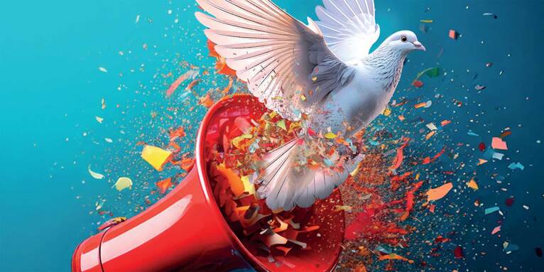 Siebenmal mehr Menschen als in allen Stadien der Ersten Bundesliga zusammen beten Woche für Woche in Sonntagsgottesdiensten für Frieden., © FriedensDekade