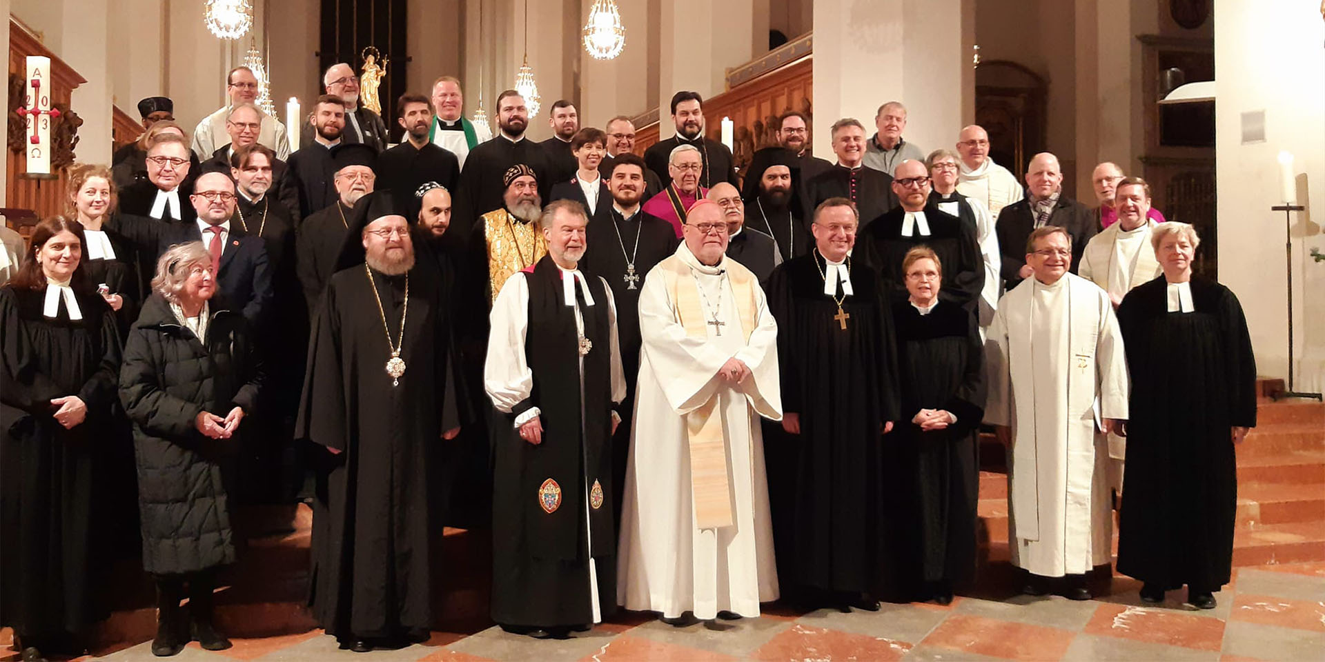 Gruppenbild der Beteiligten am Gottesdienst zur Einheit der Christen.