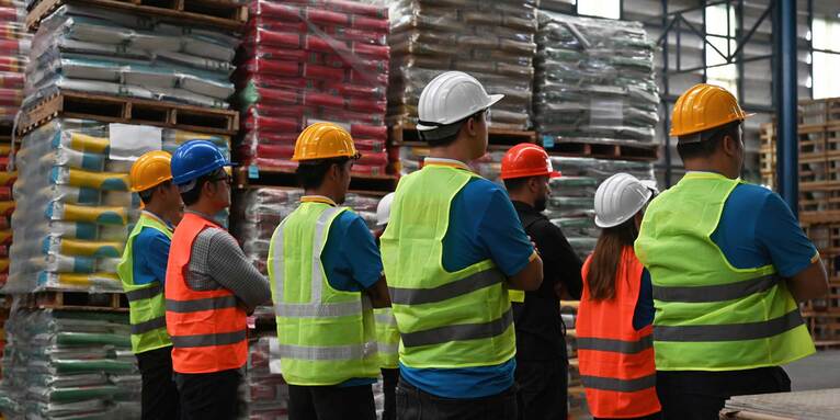  Der kda Bayern lädt rund um den 1. Mai 2026 in mehreren bayerischen Städten zu Aktionen, Info-Ständen und Gottesdiensten ein., &copy; GettyImages