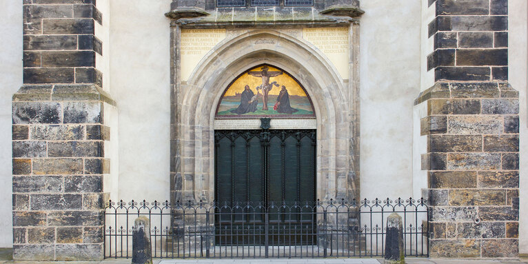 Der Augustinermönch und Theologe Martin Luther hat am 31. Oktober 1517 in Wittenberg 95 Thesen veröffentlicht, um die katholische Kirche zu reformieren., © GettyImages-coramueller