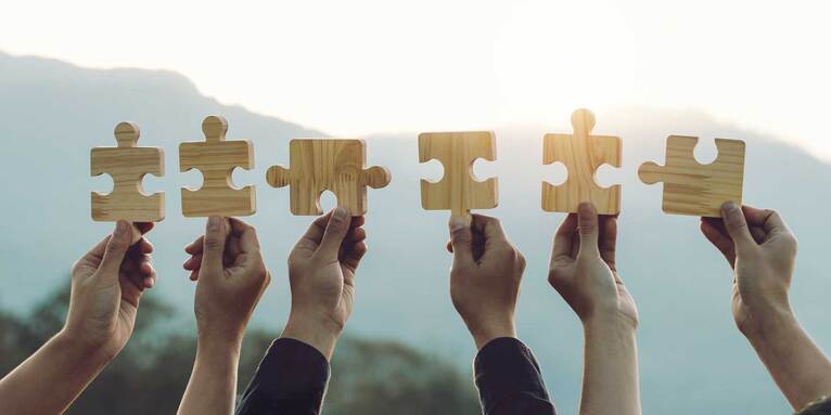 Antworten zu finden auf die Veränderungen, die Kirche erlebt, und damit auch neue Wege für kirchliche Arbeit zu suchen., &copy; GettyImages