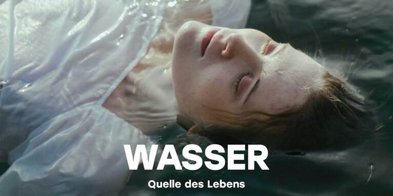 Wasser als Element, als Grundlage unseres Lebens, das Körper, Klima, Landschaften und ökologische Kreisläufe prägt. , &copy; Ausstellung-Leihen