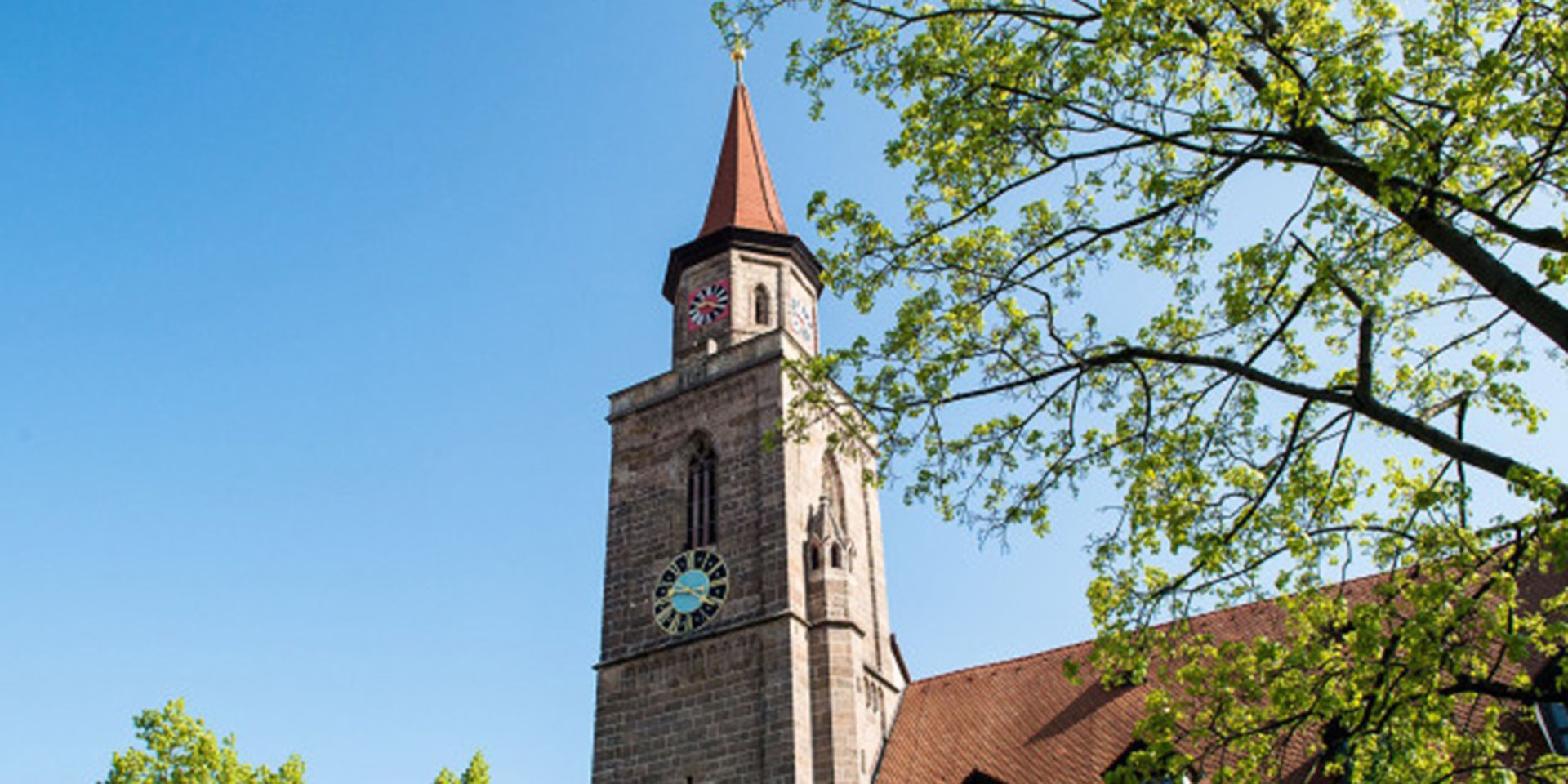 Der Turm der Michaelskirche in Fürth