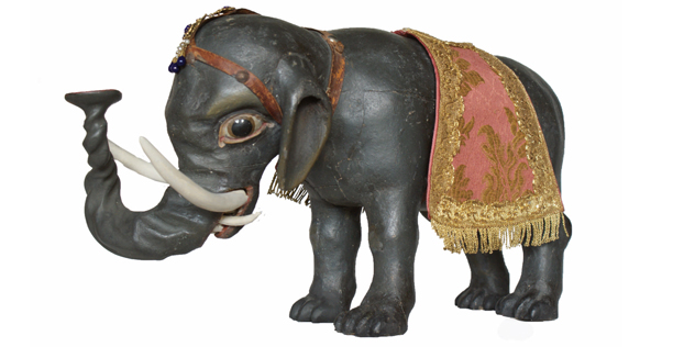 Ein schwarzer Elefant in der großen fränkischen Weihnachtskrippe von Norbert Tuffek, © Museum Kirche in Franken