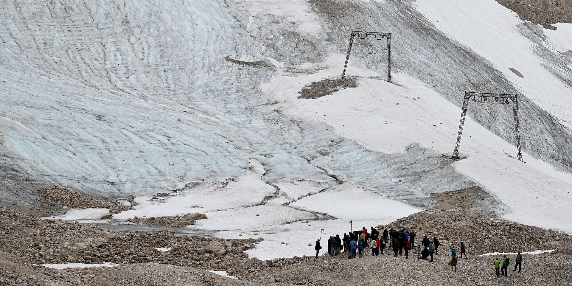 Ökumenisches Requiem am Zugspitzgletscher