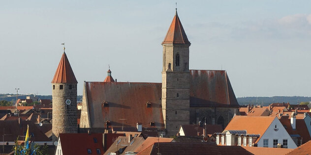 Prägend für das Erscheinungsbild der Stadt ist die Evang. Stadtkirche St. Marien mit ca. 1.200 Plätzen.