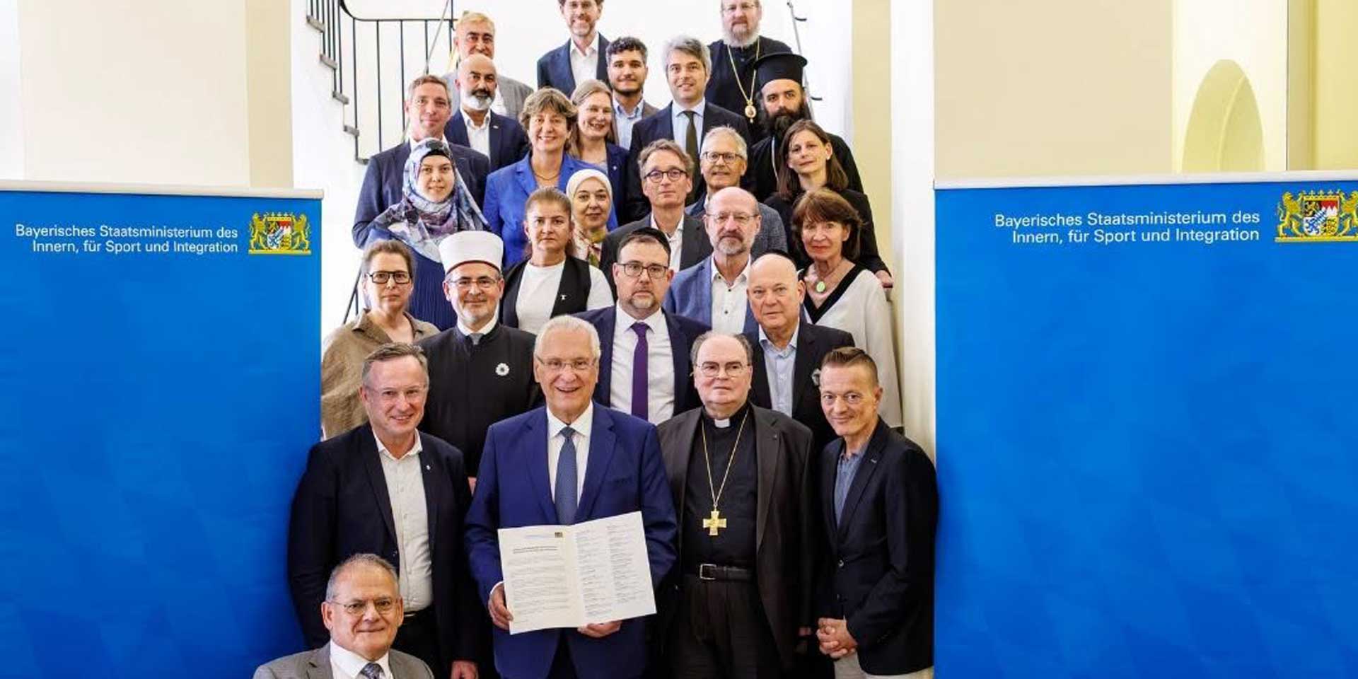 Die bayerische Landeskirche engagiert sich seit vielen Jahren im interreligiösen Dialog in Bayern – und wird das auch in Zukunft tun., &copy; ELKB