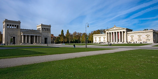 München liest aus verbrannten Büchern