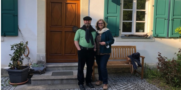 Pfarrer Martin Voß aus Prichsenstadt gemeinsam mit seiner Frau Tanja