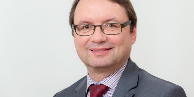 Dr. Martin Seibold